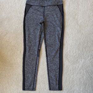 Oiselle Black and Gray Patterned Leggings